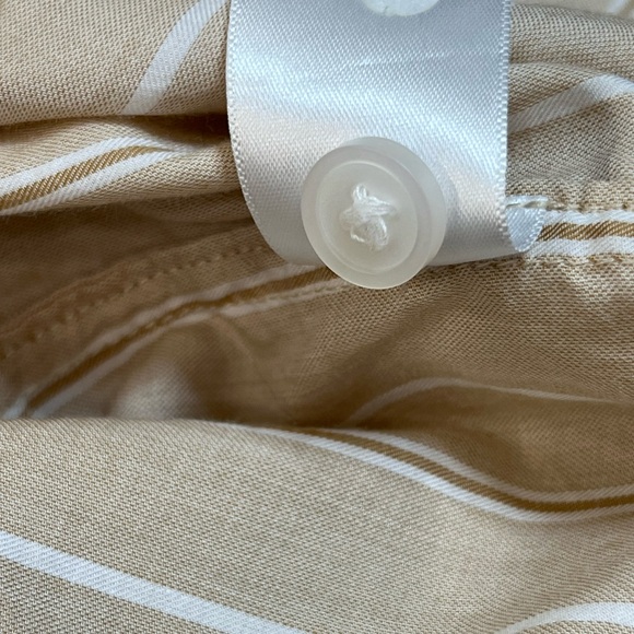 Everlane The Way-Short Shirt Cotton Beige Bone White Stripe Button Up Medium - Picture 11 of 11